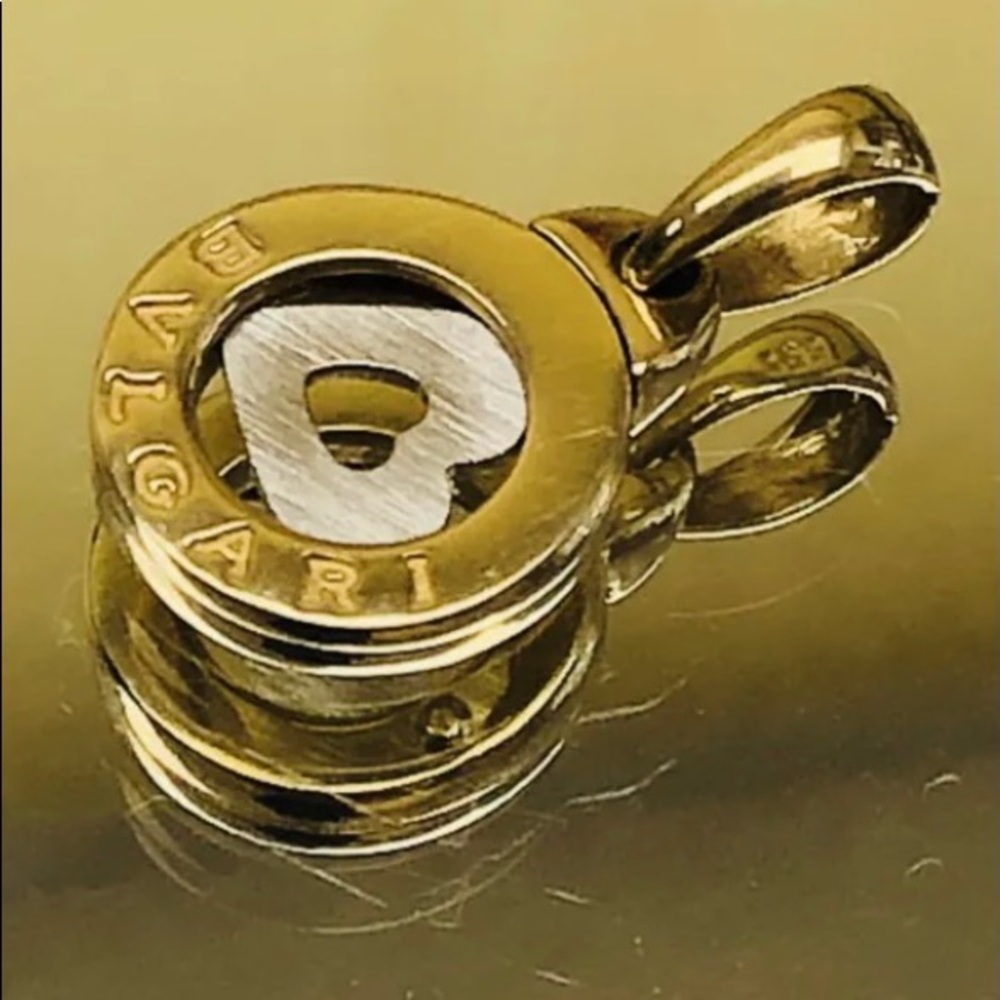 Bvgari Style Gold/White Heart Pendant/Necklace